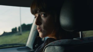 Bước Đi Trong Bóng Tối